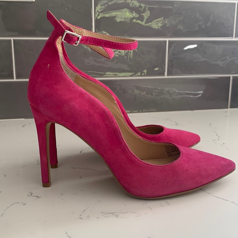 INC International Concepts fuchsia pink ankle strap pumps. Never been worn!